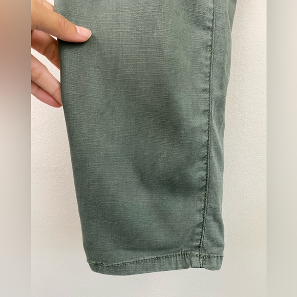 Pistola Moriah Women’s Army Olive Green Straight leg Crop Pant Size 30 NWT - Picture 4 of 12